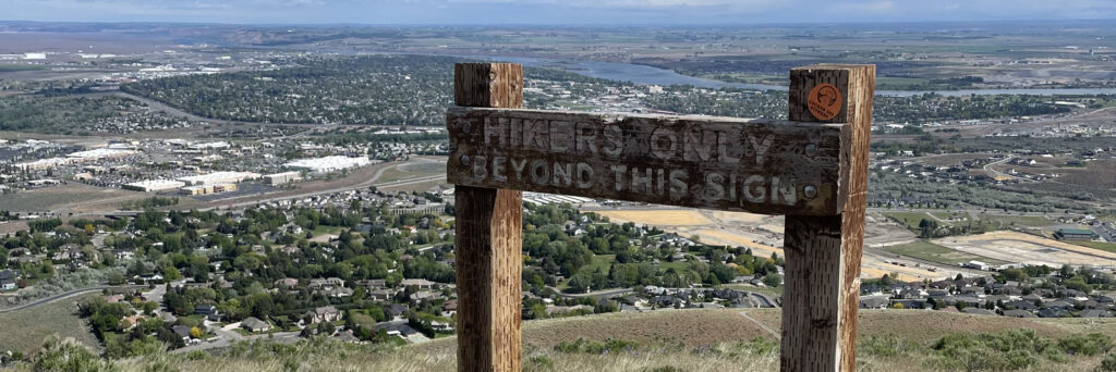 Badger Mountain Richland Washington Summit